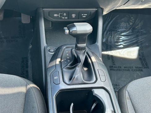 Used 2025 Kia K4 FWD image 19