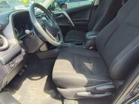 Used 2017 Toyota RAV4 XLE w/ Plus Extra Value Package AWD/4WD image 9