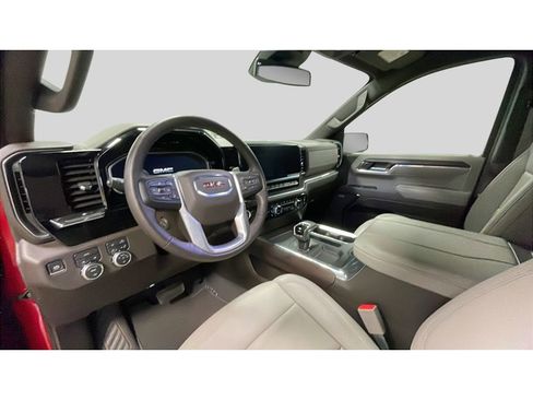 Used 2024 GMC Sierra 1500 SLT w/ SLT Premium Plus Package AWD/4WD image 11