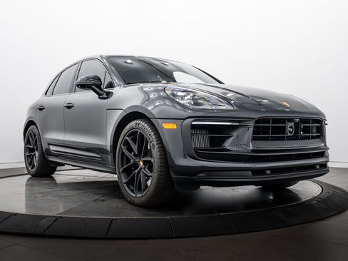 Certified 2024 Porsche Macan GTS AWD/4WD image 9