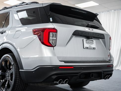 Used 2020 Ford Explorer ST w/ ST Street Pack image 6