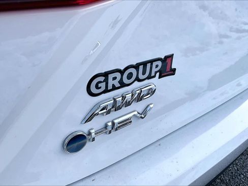 New 2026 Toyota Camry SE image 15