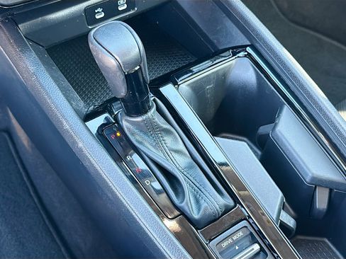 Used 2024 Honda Accord EX-L image 25