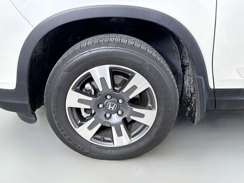 Used 2017 Honda Ridgeline RTL-E image 32