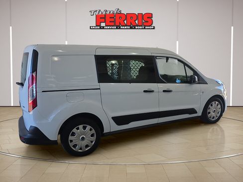 Used 2022 Ford Transit Connect XLT FWD image 5