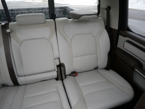 Used 2025 RAM 1500 Laramie image 14