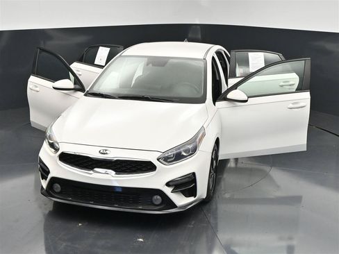 Used 2019 Kia Forte LXS FWD image 36