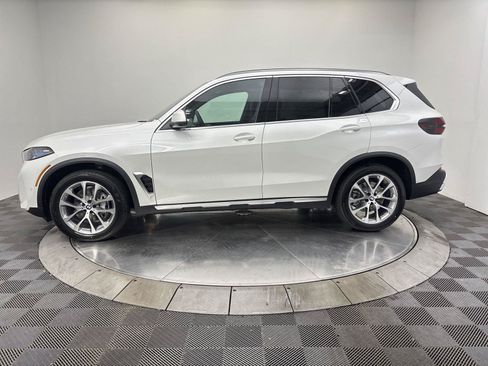 New 2026 BMW X5 xDrive40i AWD/4WD image 16