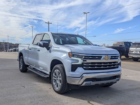 New 2026 Chevrolet Silverado 1500 LTZ w/ LTZ Premium Package image 5