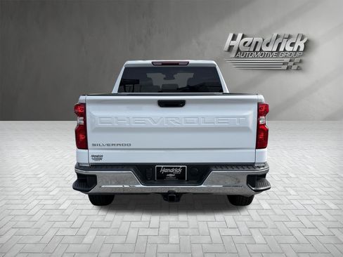 Used 2017 Chevrolet Silverado 1500 LT w/ All Star Edition AWD/4WD image 9
