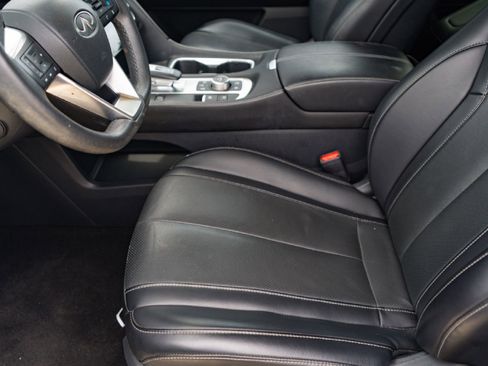 Certified 2023 INFINITI QX60 Luxe w/ Cargo Package AWD/4WD image 9