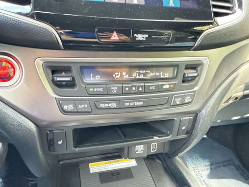 Used 2023 Honda Passport EX-L image 17