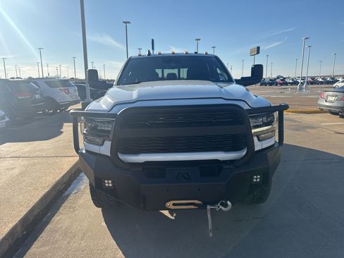 Used 2022 RAM 3500 Limited image 2