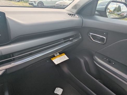 New 2026 Kia K4 EX FWD image 17