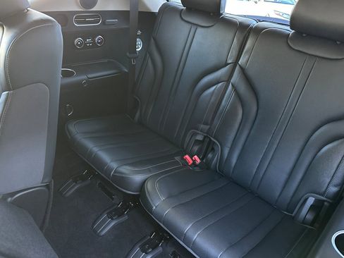 Used 2025 Genesis GV80 3.5T Advanced image 15