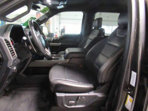 Used 2019 Ford F150 Raptor w/ Equipment Group 802A Luxury AWD/4WD image 14