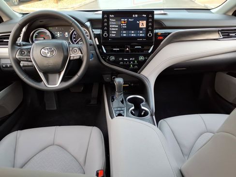 Certified 2024 Toyota Camry XLE FWD image 11