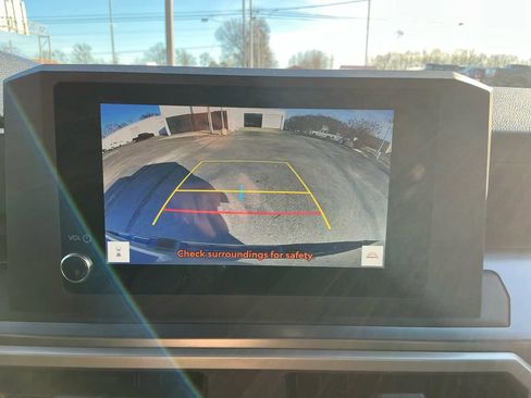 Used 2025 Toyota Tacoma SR5 image 26