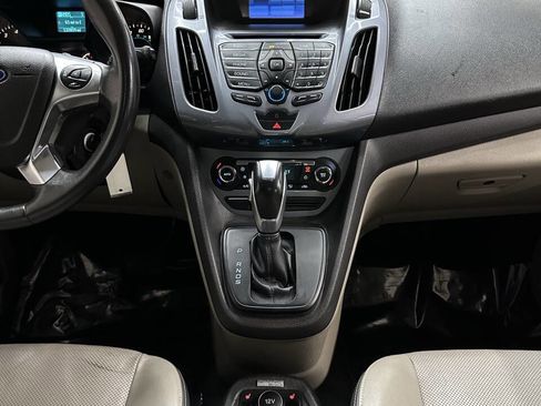 Used 2014 Ford Transit Connect Titanium image 26