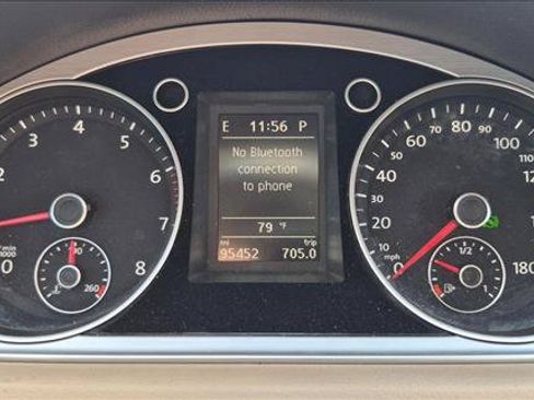 Used 2013 Volkswagen CC R-Line FWD image 14