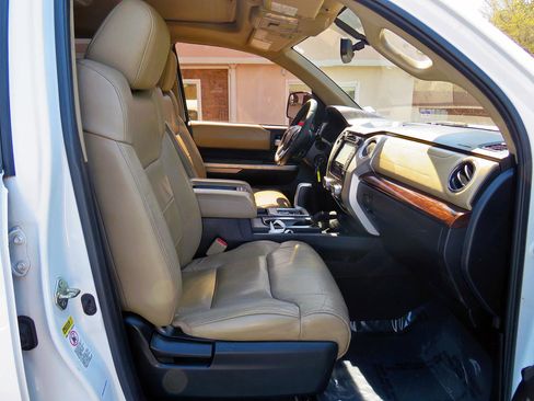 Used 2015 Toyota Tundra Limited w/ TRD Off Road Package image 12