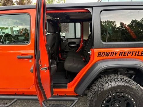 Used 2019 Jeep Wrangler Unlimited Sport S AWD/4WD image 23