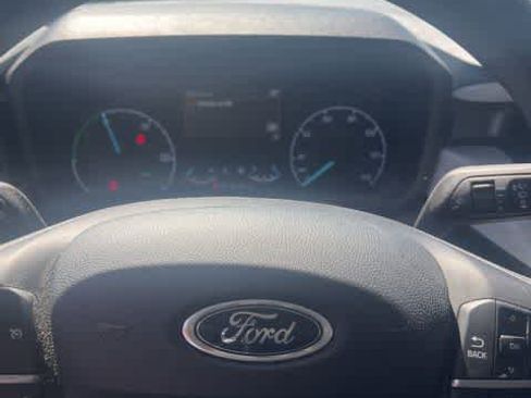 Used 2024 Ford Maverick XLT image 13