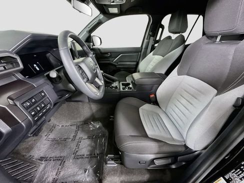 Certified 2025 Toyota 4Runner TRD Off-Road AWD/4WD image 22