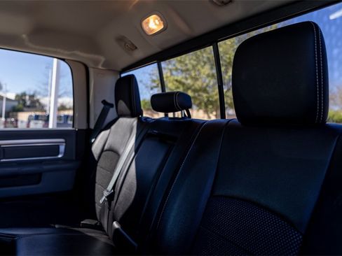 Used 2018 RAM 1500 Lone Star image 25