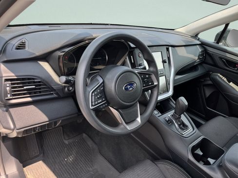 Used 2024 Subaru Outback AWD/4WD image 15