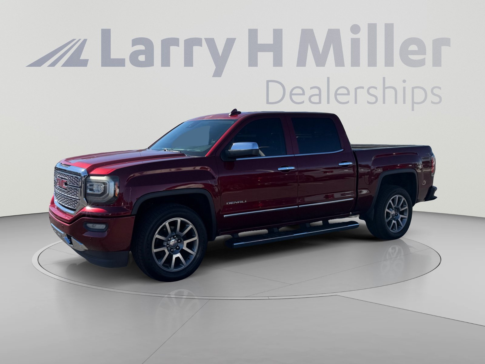 Used 2017 GMC Sierra 1500 Denali RWD image 1