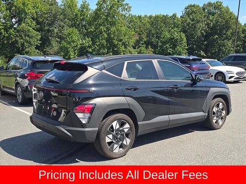 Used 2024 Hyundai Kona SEL w/ Convenience Package FWD image 3