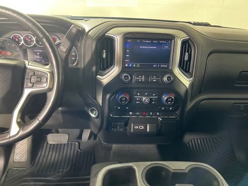 Used 2021 Chevrolet Silverado 2500 LT w/ Convenience Package AWD/4WD image 16