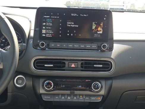 Certified 2023 Hyundai Kona SEL w/ Convenience Package FWD image 12