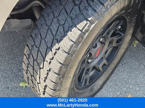 Used 2021 Toyota 4Runner Venture w/ Moonroof Package AWD/4WD image 22
