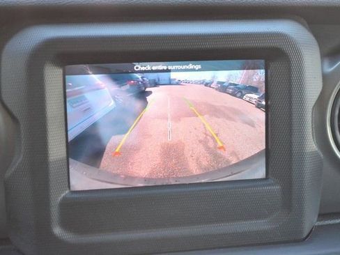 Used 2022 Jeep Wrangler Unlimited Sport image 33