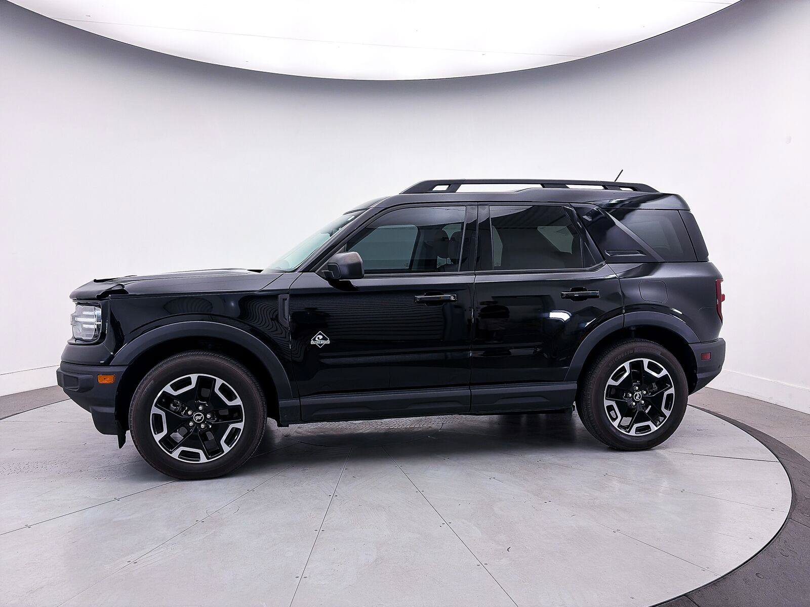 Used 2024 Ford Bronco Sport Outer Banks w/ Tech Package AWD/4WD image 40