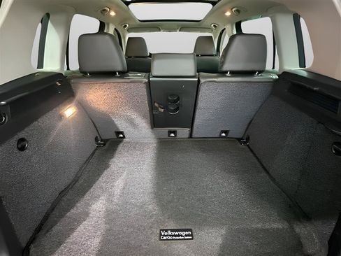 Used 2015 Volkswagen Tiguan SEL AWD/4WD image 23