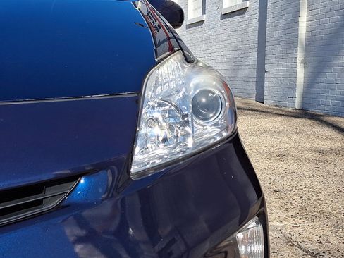 Used 2013 Toyota Prius Three FWD image 9