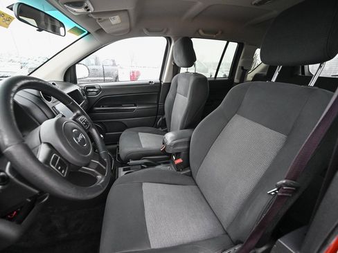 Used 2012 Jeep Compass Latitude image 17