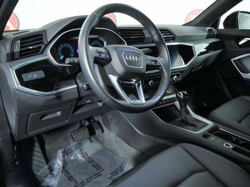 Used 2022 Audi Q3 2.0T Premium AWD/4WD image 16