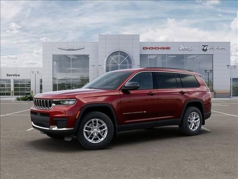 New 2026 Jeep Grand Cherokee L Laredo image 2