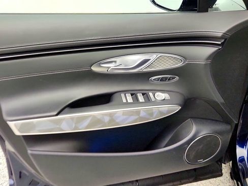 Used 2024 Genesis GV70 3.5T Sport w/ Sport Advanced Package AWD/4WD image 11