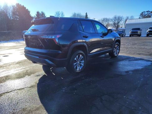 New 2026 Chevrolet Equinox LT image 3