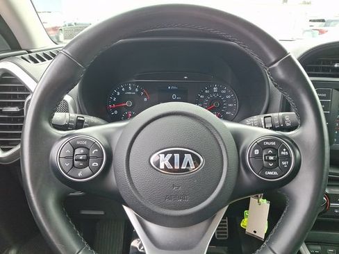 Used 2021 Kia Soul GT-Line FWD image 25
