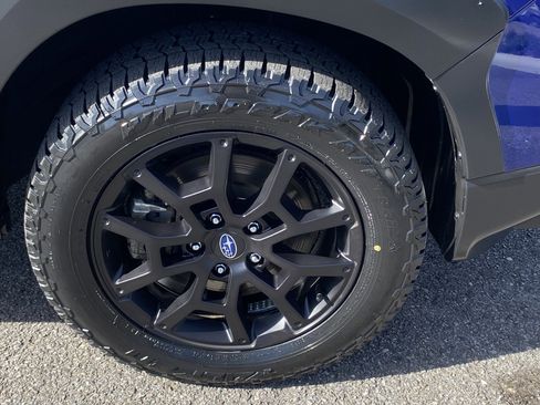 Used 2024 Subaru Crosstrek 2.5i Wilderness w/ Crosstrek Mirror Package image 16