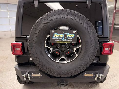 Used 2020 Jeep Wrangler Unlimited Rubicon w/ Quick Order Package 28Y Recon AWD/4WD image 6