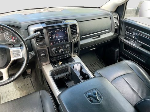 Used 2018 RAM 2500 Laramie w/ Sport Appearance Group AWD/4WD image 25
