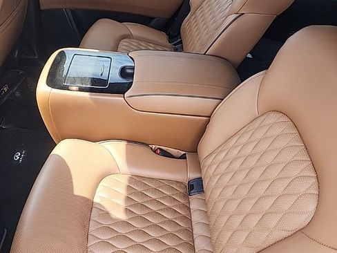 Used 2024 INFINITI QX80 Sensory w/ Cargo Package AWD/4WD image 2