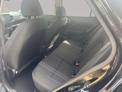 Used 2023 Hyundai Venue SEL w/ Cargo Package FWD image 16